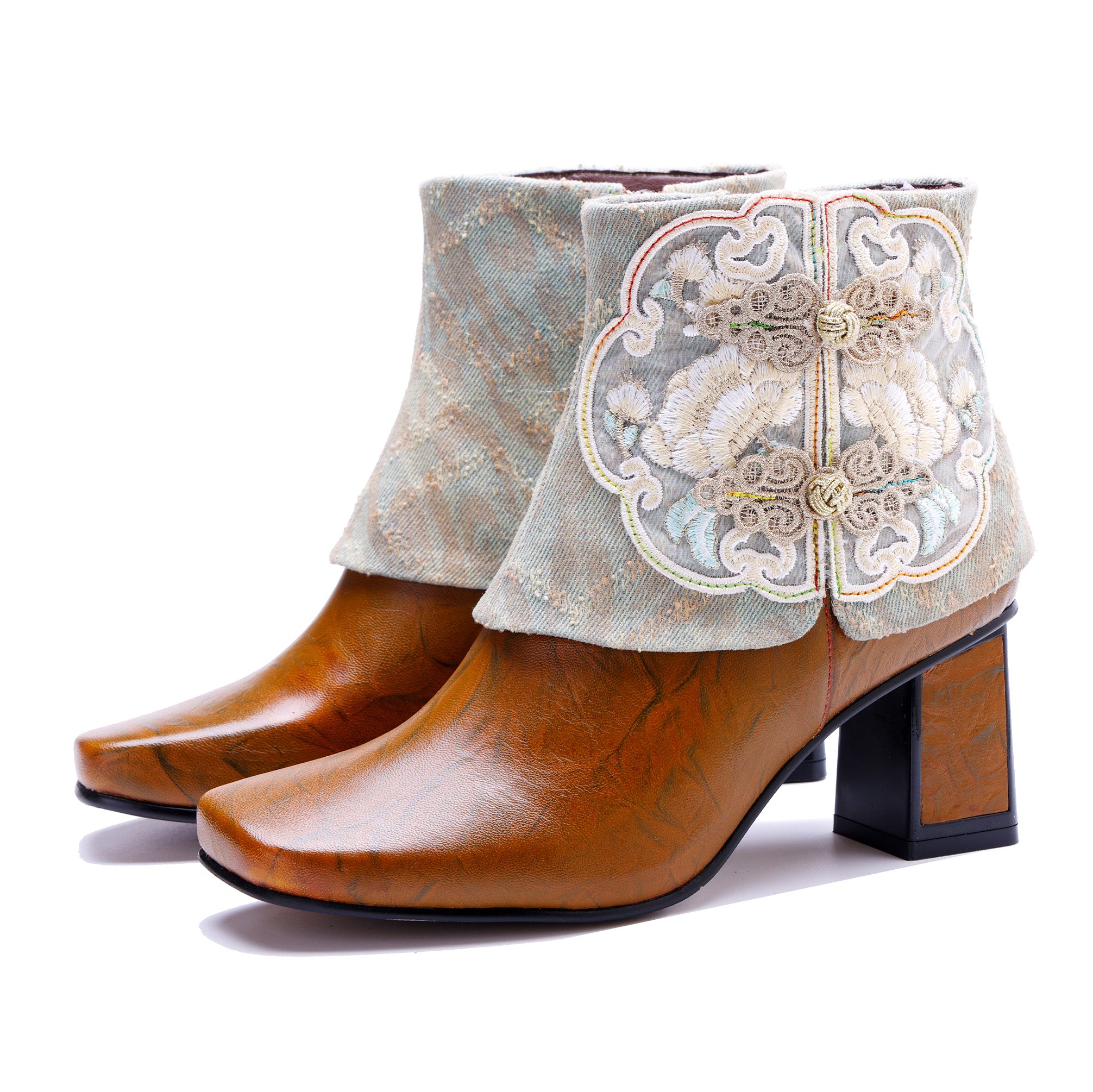 Bottes de cheville brodées