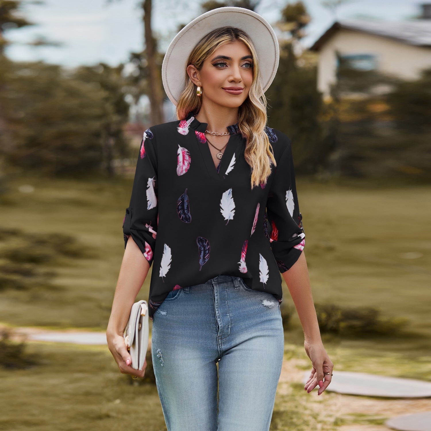 V-neck Feather Print Loose Fit Seven Sleeve Blouse