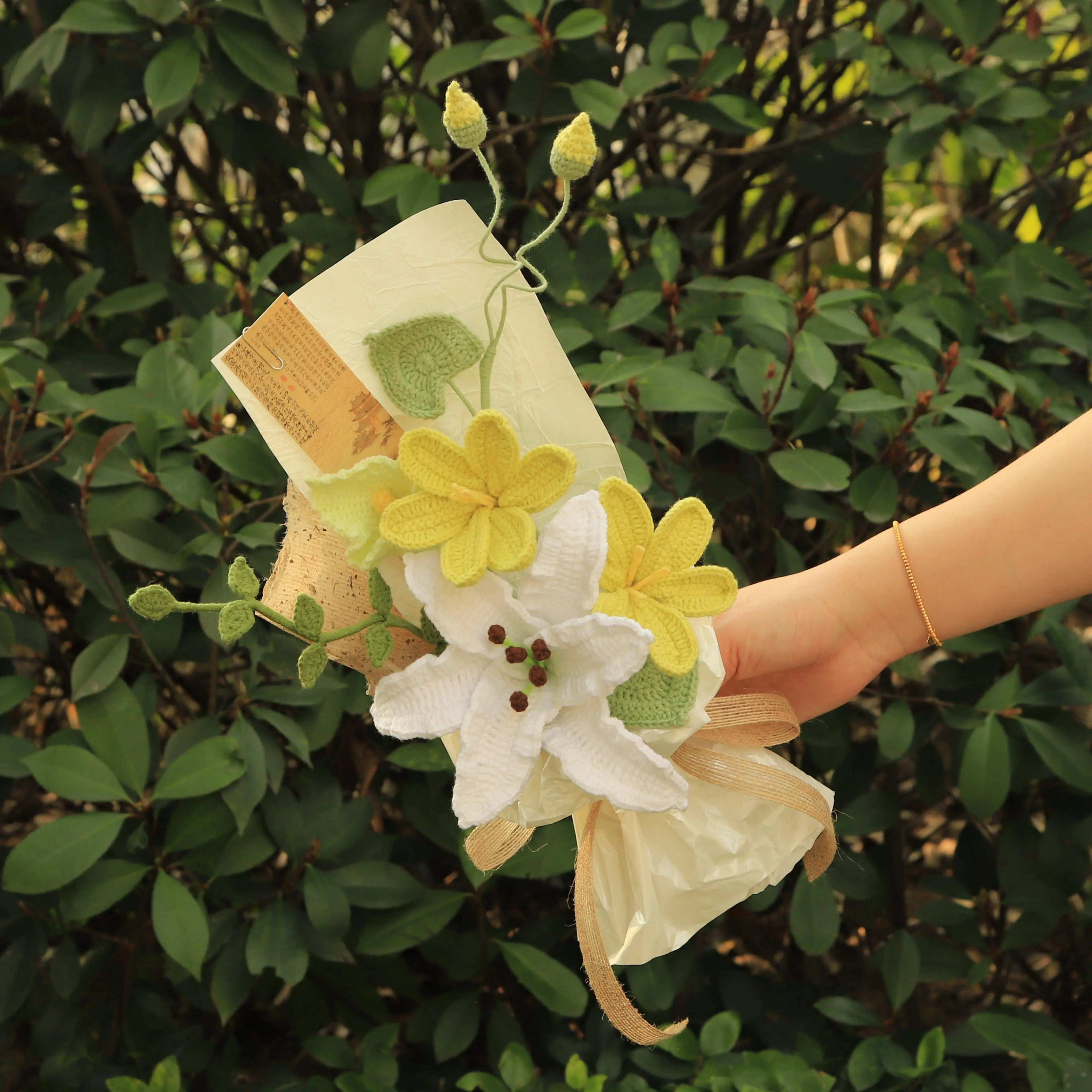 Handmade Tung Blossom Yarn Bouquet