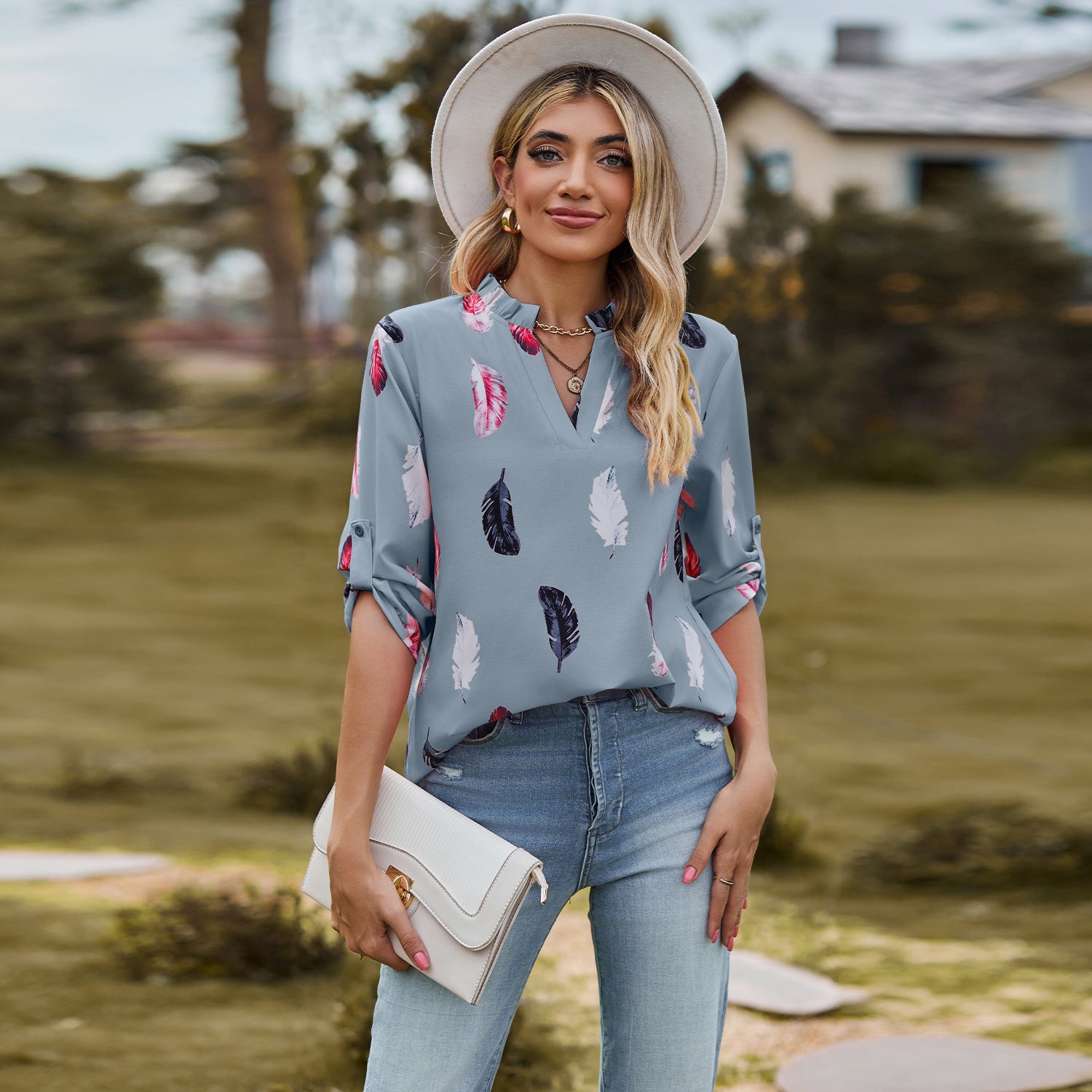V-neck Feather Print Loose Fit Seven Sleeve Blouse