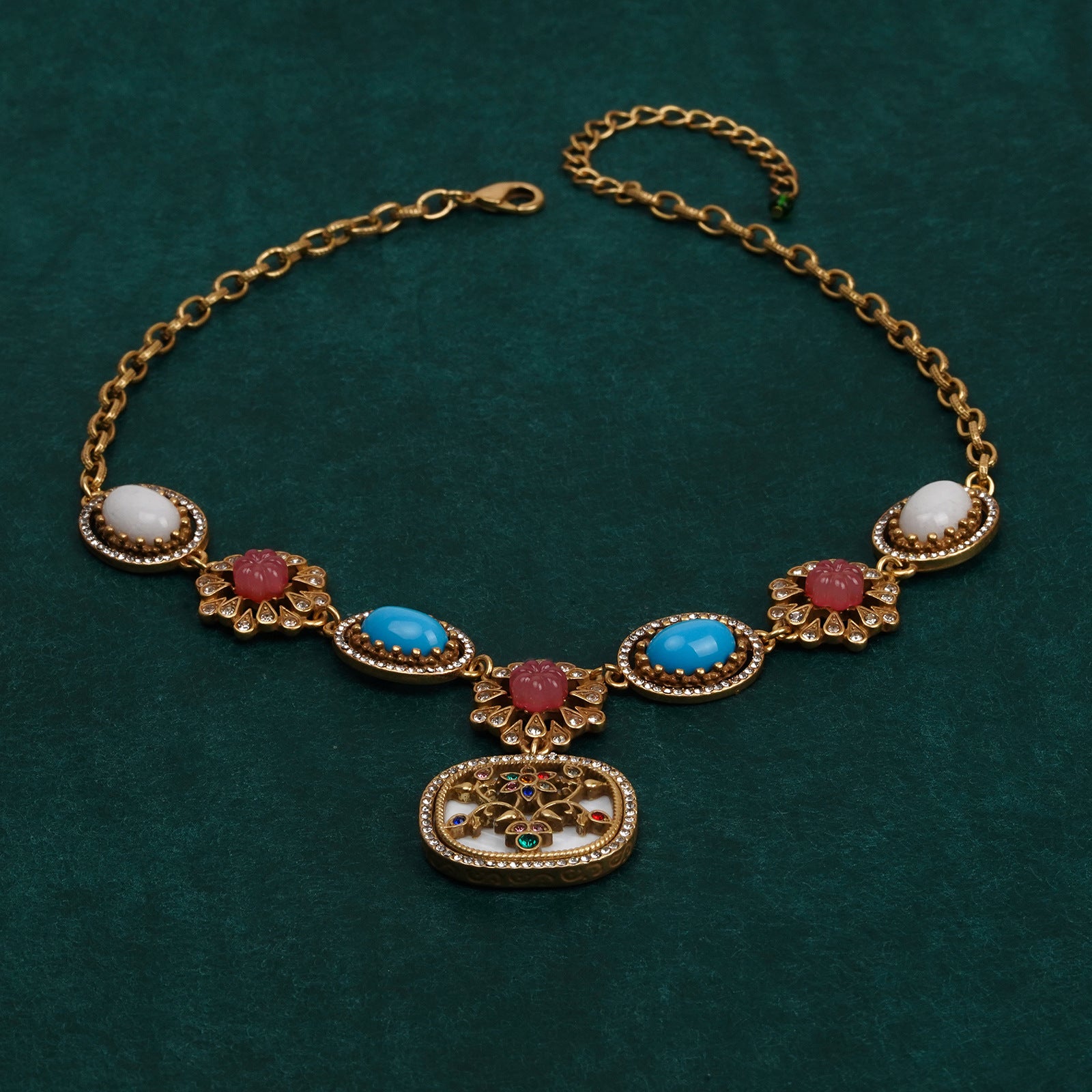 Artistic Vintage Collarbone Necklace