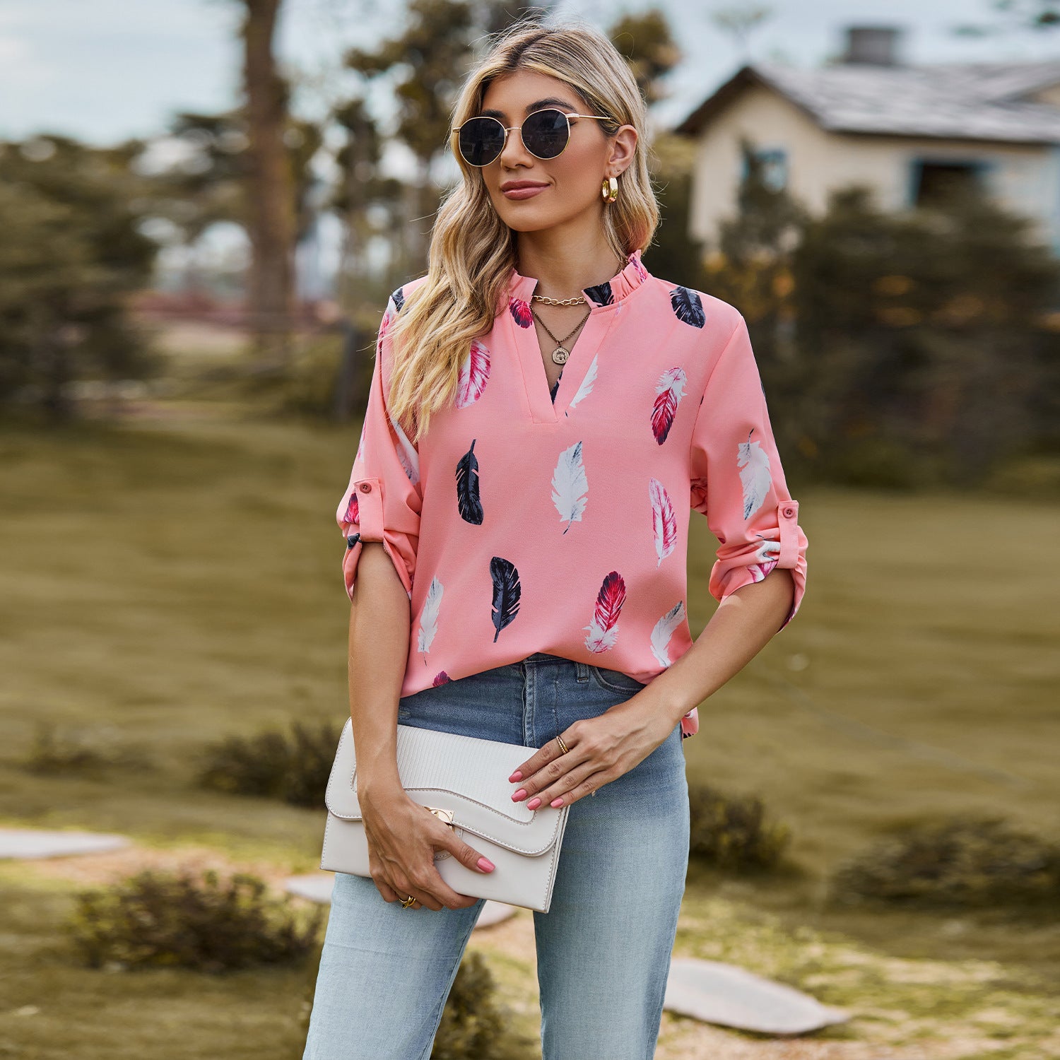 V-neck Feather Print Loose Fit Seven Sleeve Blouse