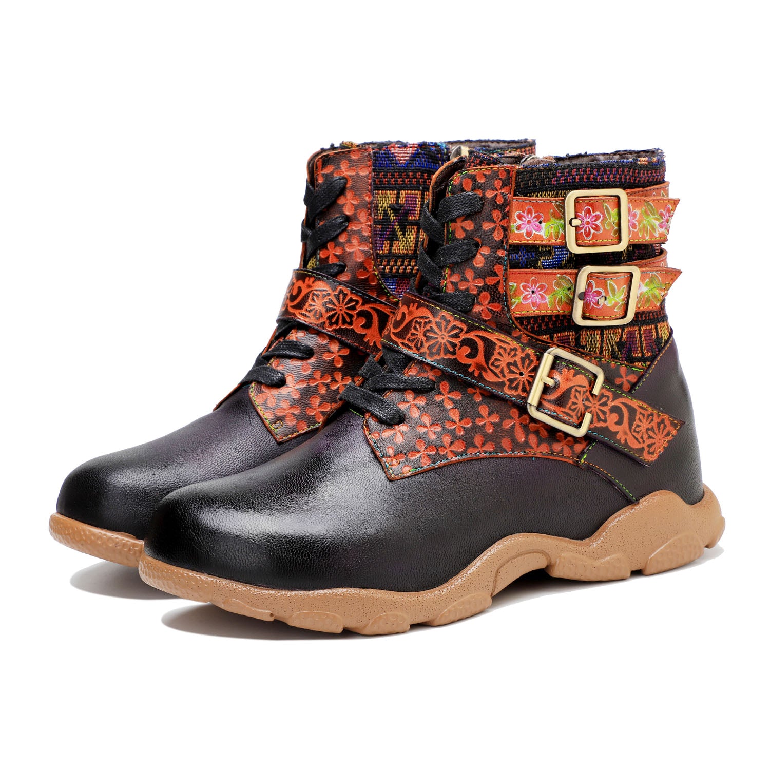 Botas de caminhada confortáveis de couro