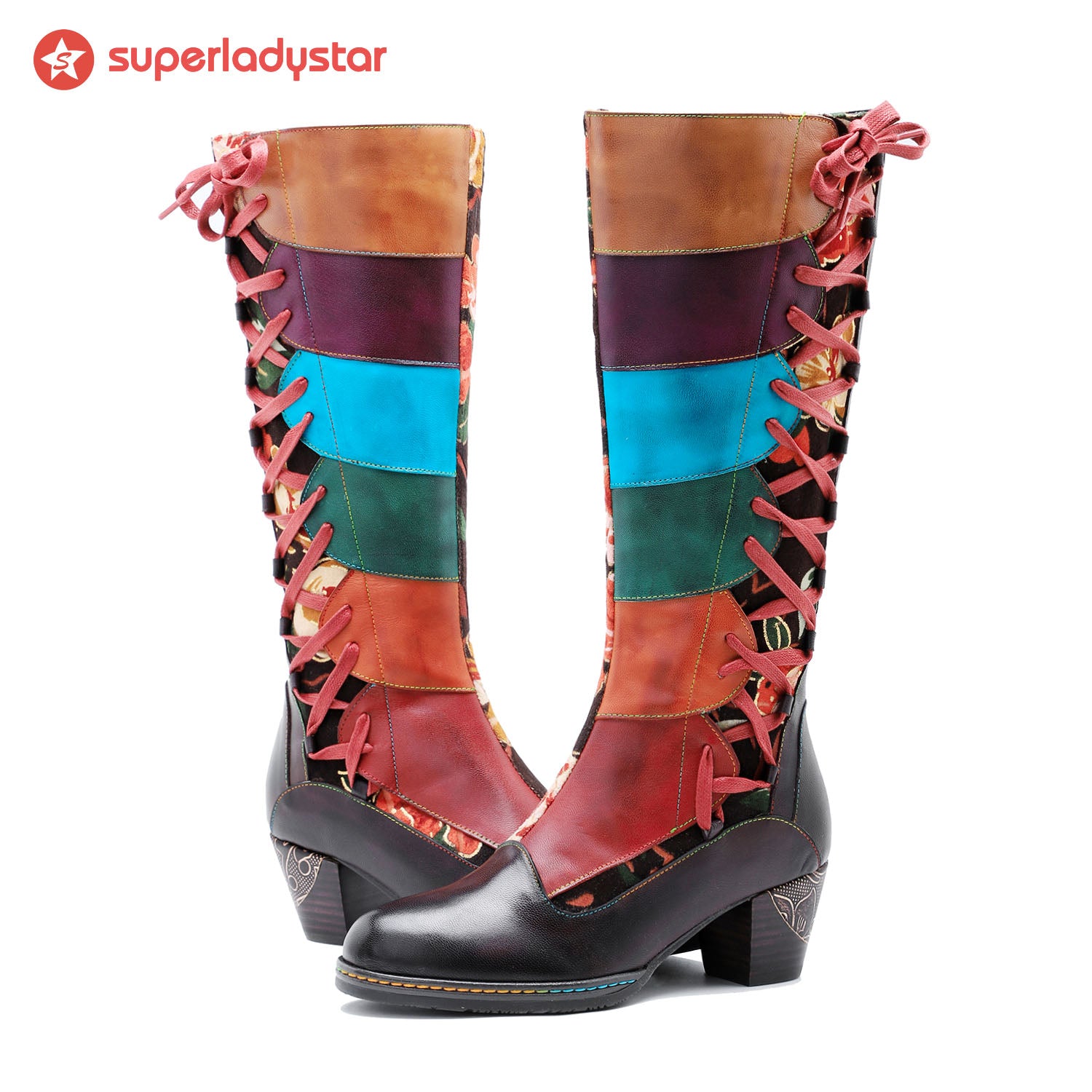 Botas ajustáveis em couro