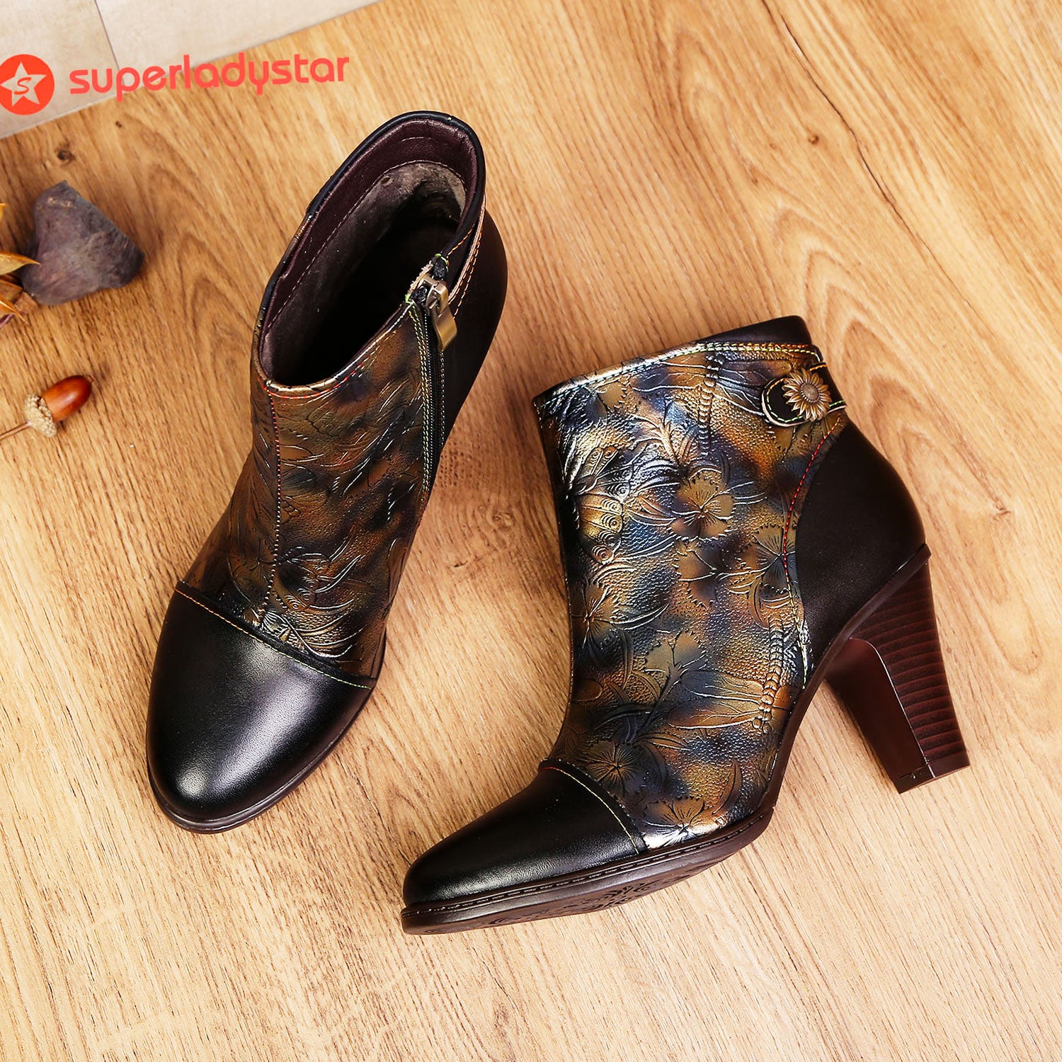 Botins vintage feitos à mão com relevo