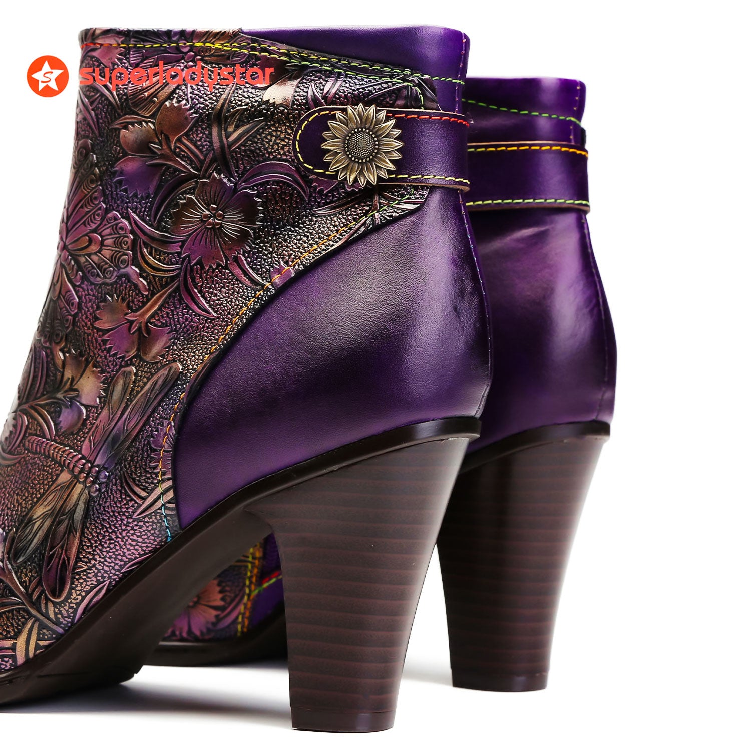 Botins vintage feitos à mão com relevo