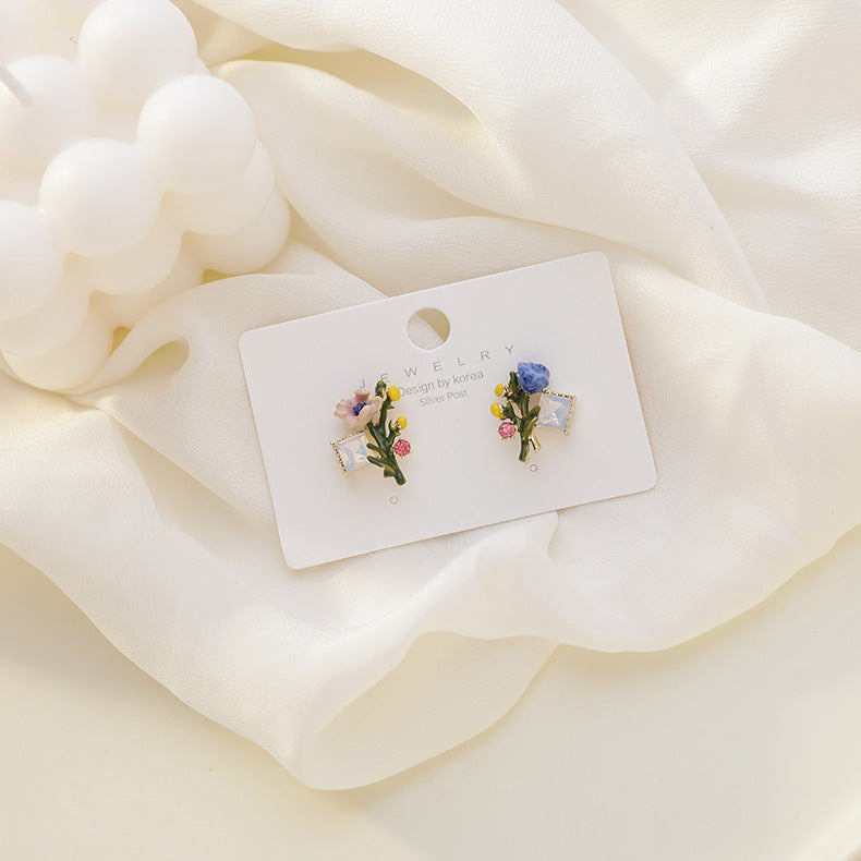 Fashionable Enamel Floral Earrings