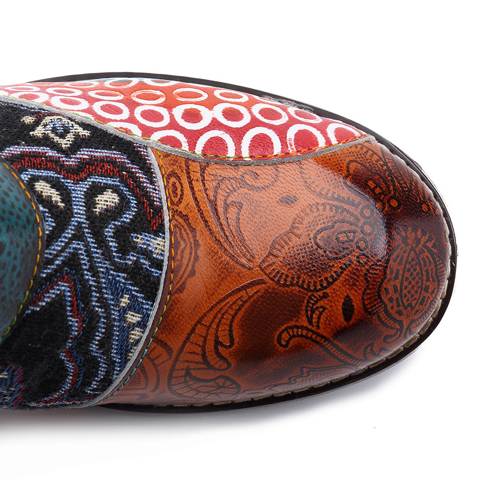 Botas artesanais de costura de couro feitas à mão