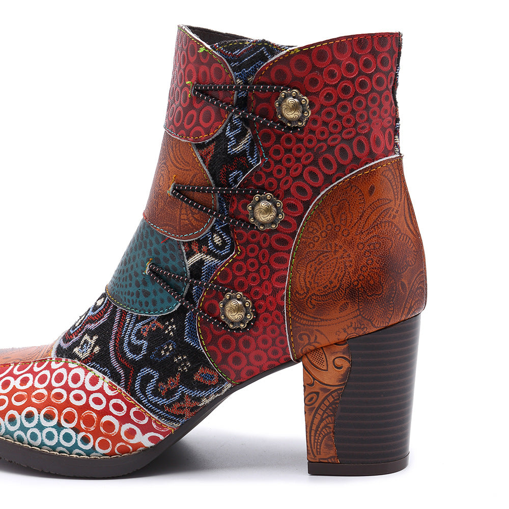 Botas artesanais de costura de couro feitas à mão