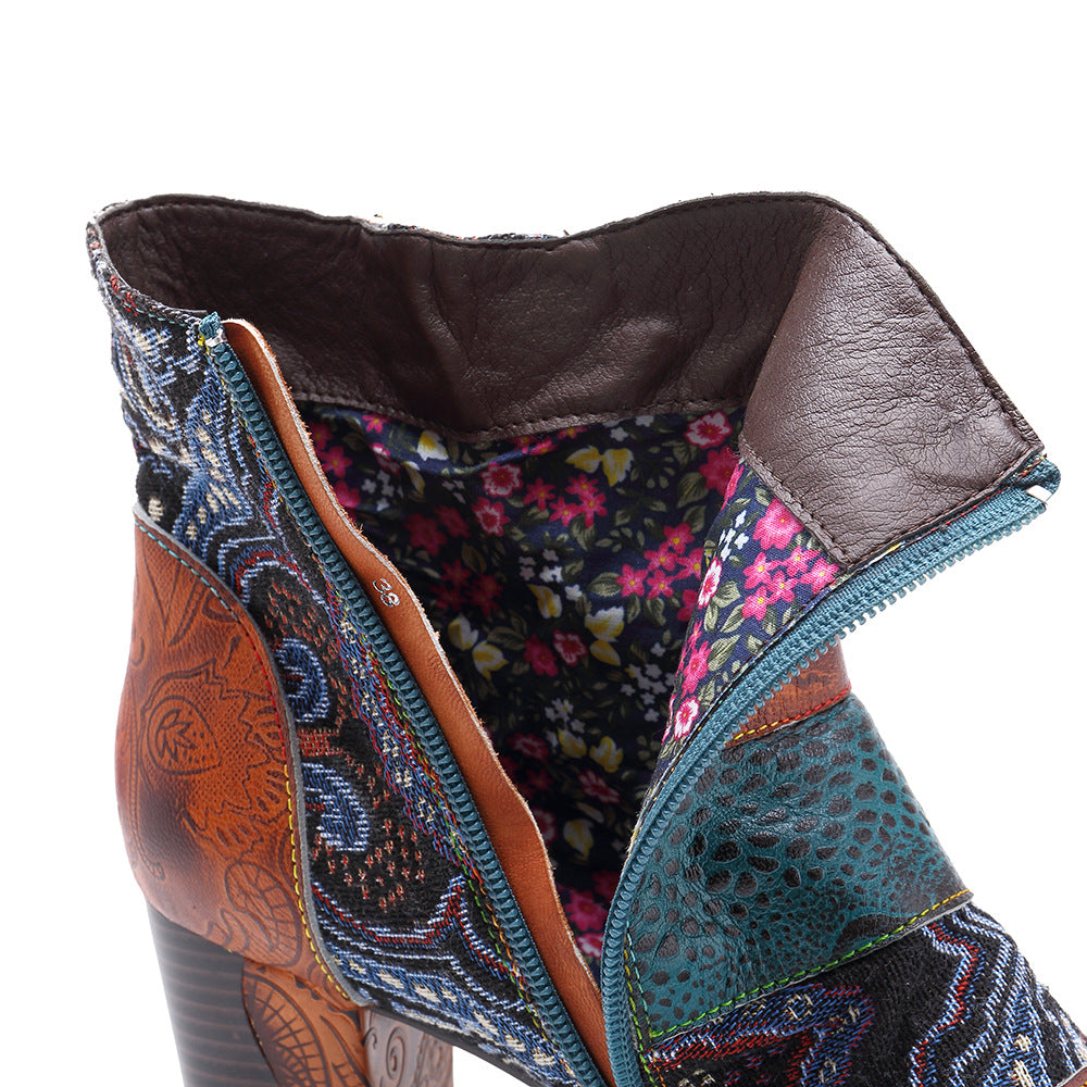 Botas artesanais de costura de couro feitas à mão
