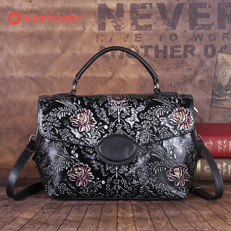 Sac à main à la main en relief vintage