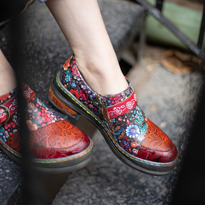 Handmade Leather Round Toe Printed Flat Shoes