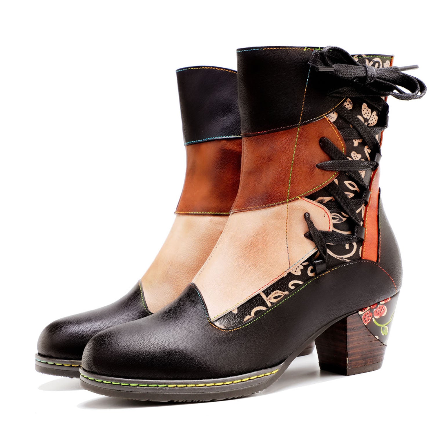 Botas de tornozelo ajustáveis em couro