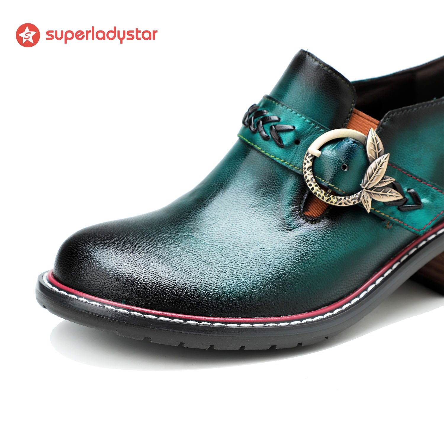 Sapatos vintage de couro feitos à mão