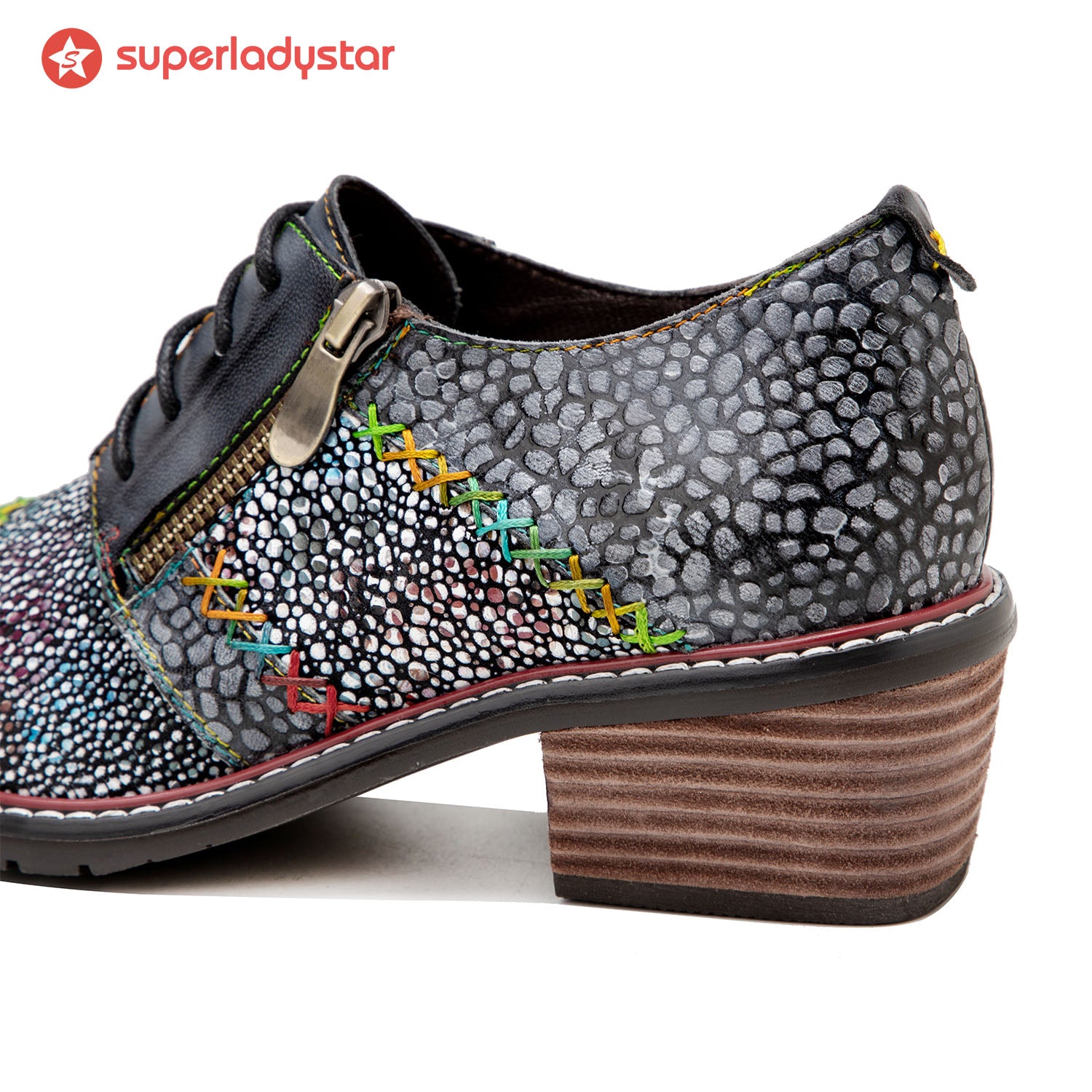 Sapatos planos de moda de couro feitos à mão vintage