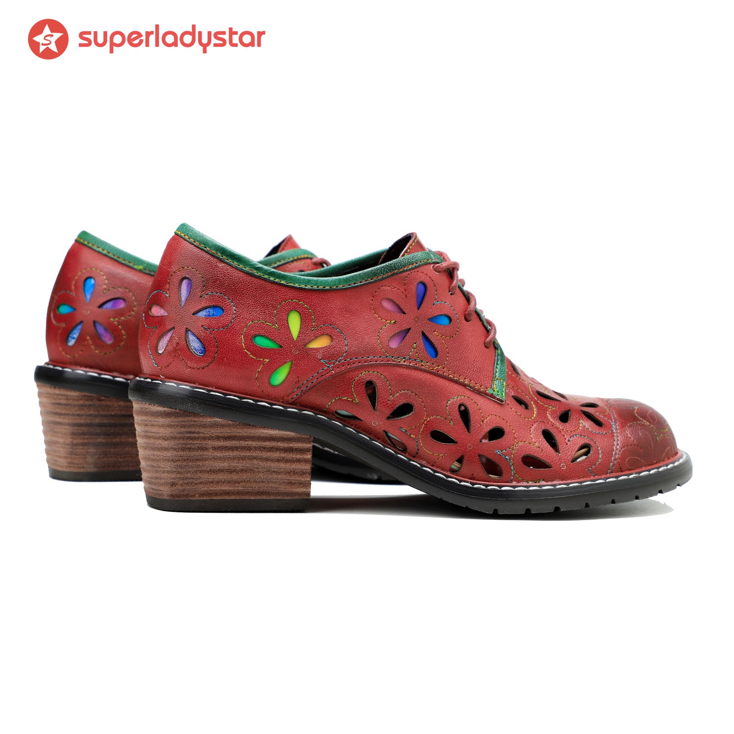 Sapatos planos de couro artesanal vintage