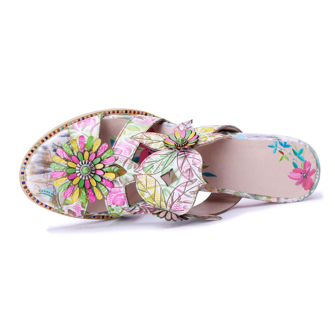 Sandalias vibrantes con abertura floral en 3D