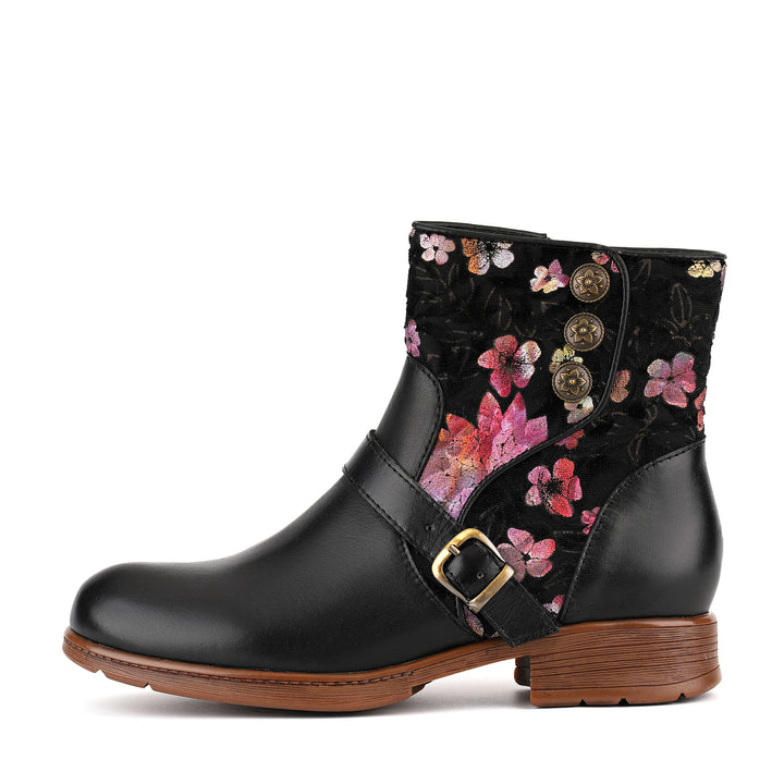 Botines negros con detalles de terciopelo floral hechos a mano