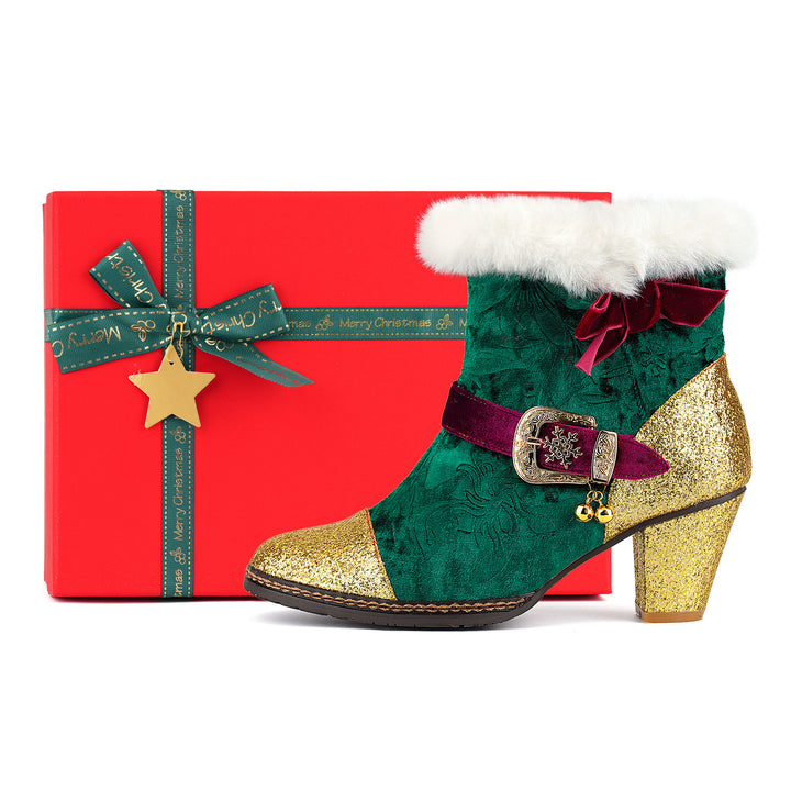 Botines de terciopelo con dijes navideños