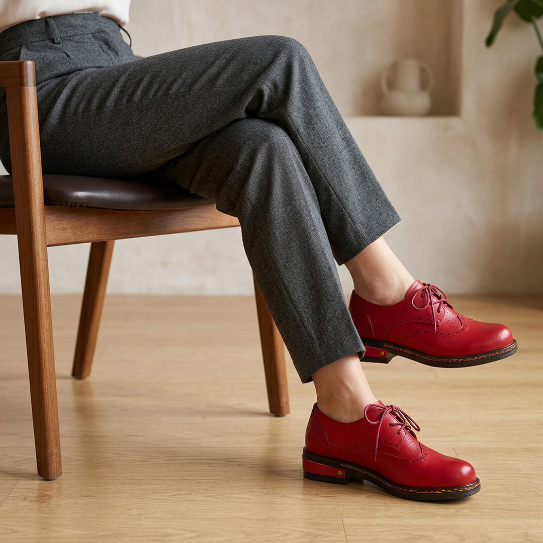 Klassische Brogue-Schnürschuhe aus Leder