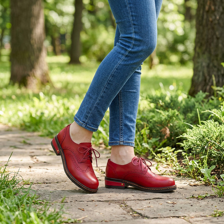 Klassische Brogue-Schnürschuhe aus Leder
