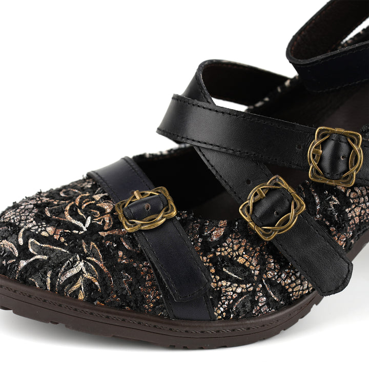 Vintage Lace Buckle Heeled Pumps
