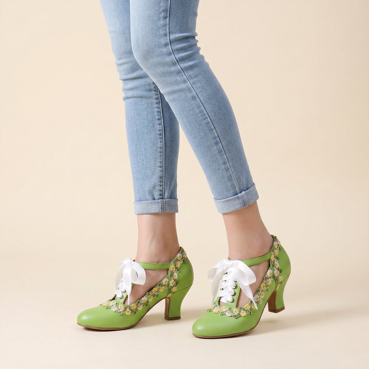 Bombas vintage floral de Spring Daisy