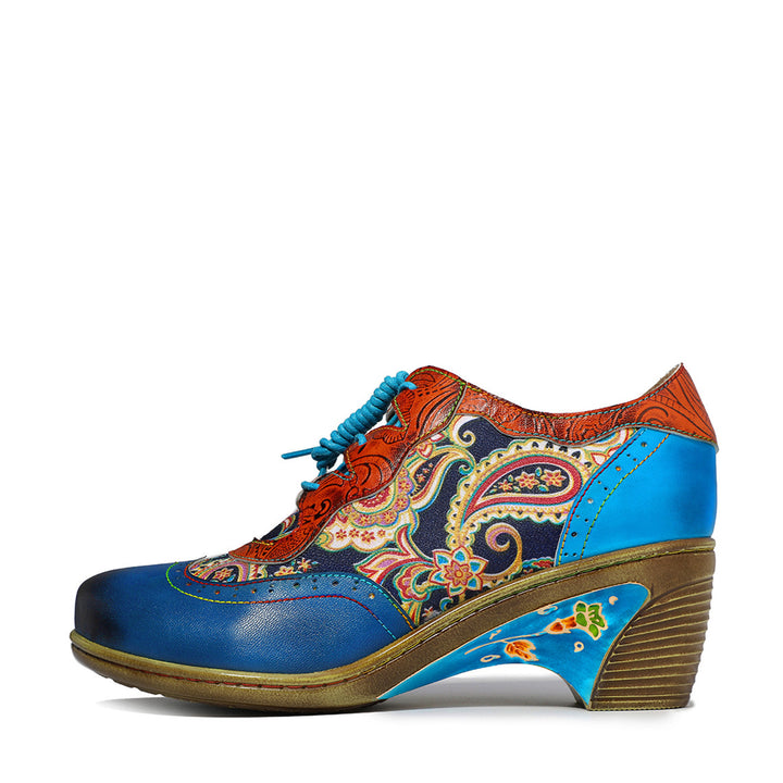 Sapatos de brogue pintados de flores boêmia