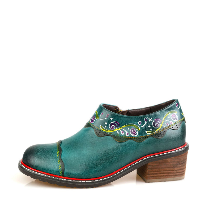 Zapatos planos de moda de cuero hechos a mano