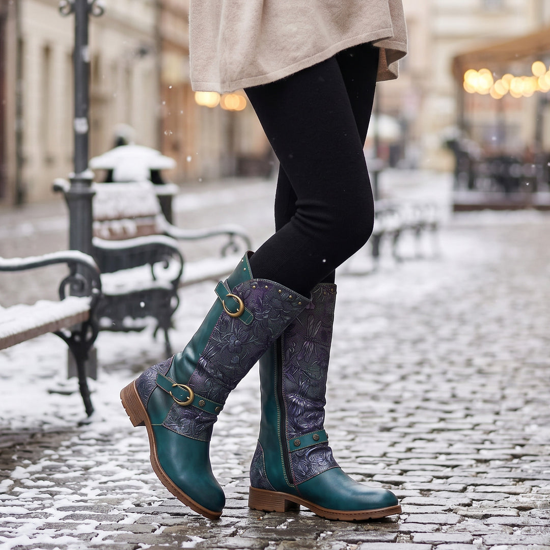 Retro pintado de fivela de botas altas