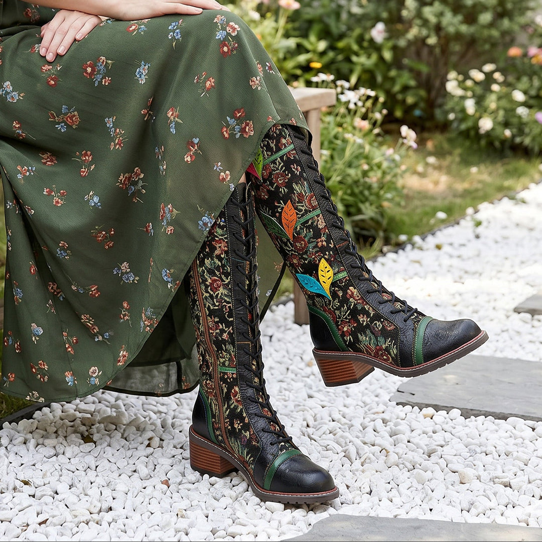 Vintage handgefertigte atemberaubende Blumenstiefel