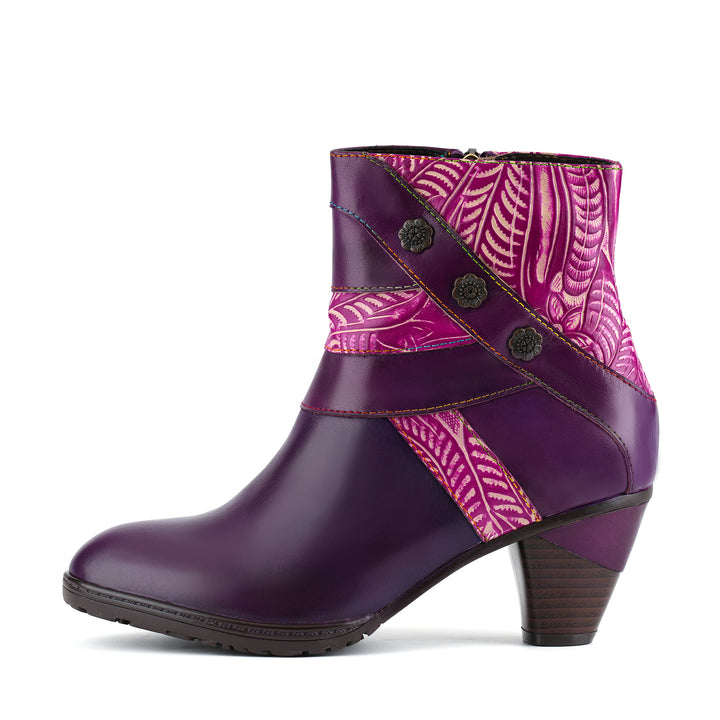 Vintage Leaf Pattern Leather Ankle Boots
