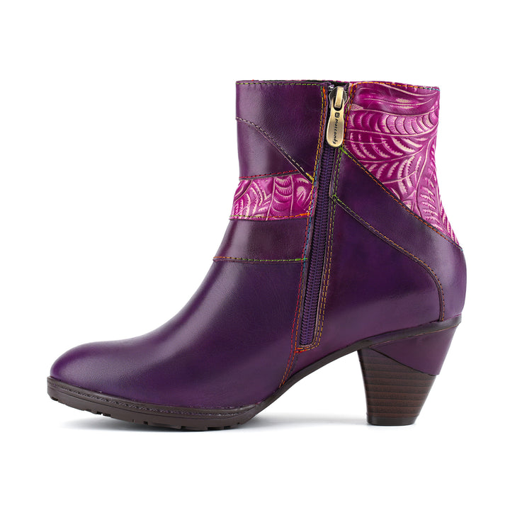 Vintage Leaf Pattern Leather Ankle Boots