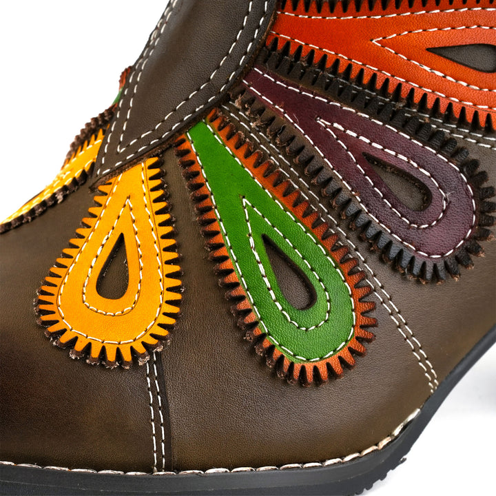 Stivaletti dal design retrò con piume di pavone multicolori 260715-2-4