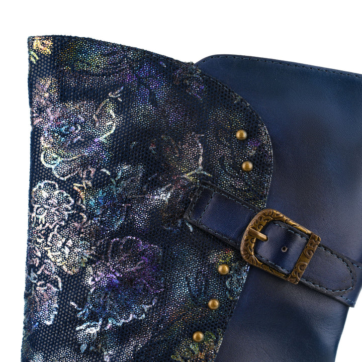 Vintage-Lederstiefel mit floralem Brokatmuster in der Mitte der Wade