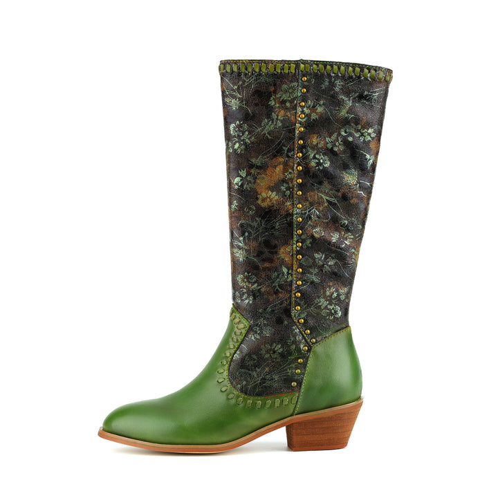 Botas florais em veludo e detalhes cravejados