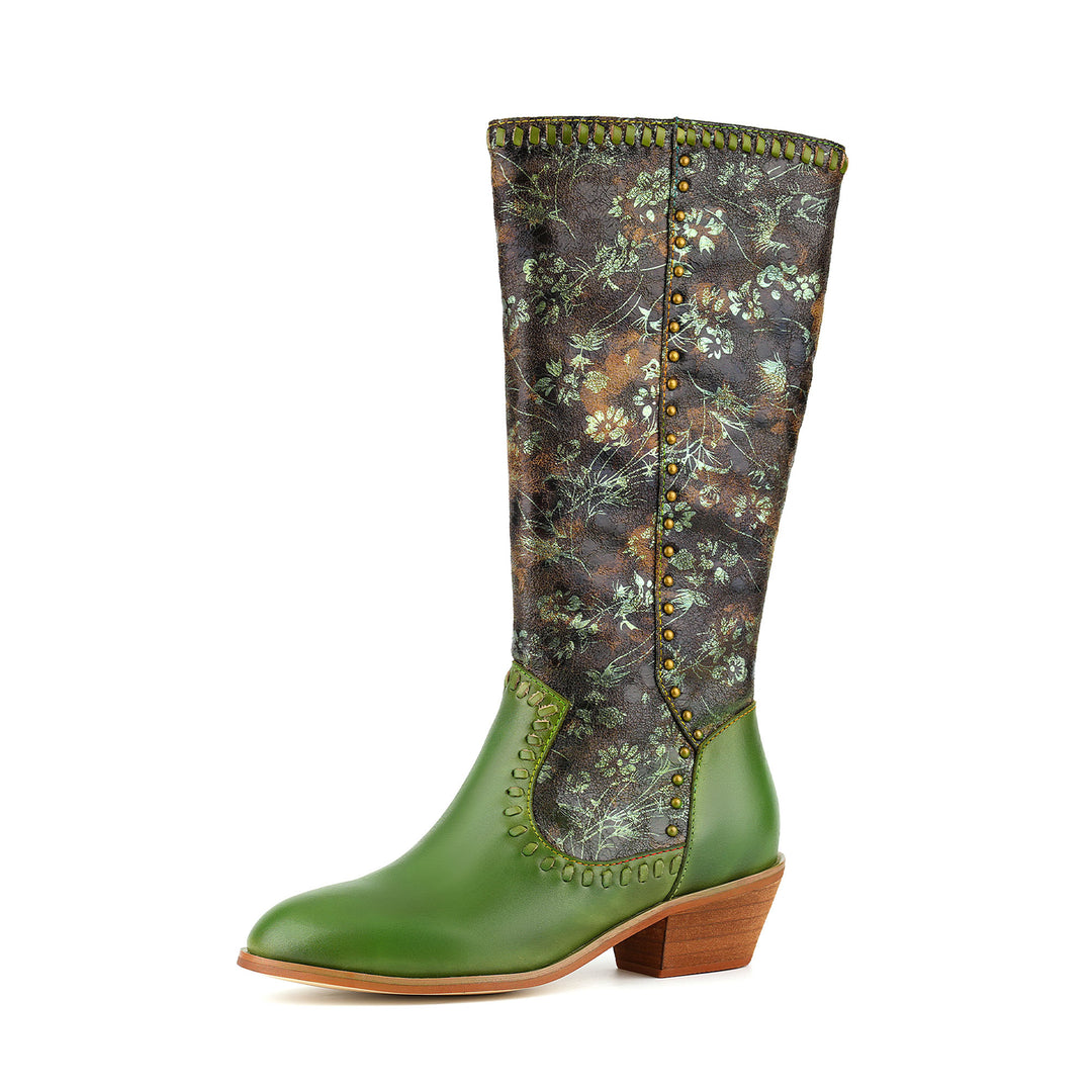Botas florais em veludo e detalhes cravejados