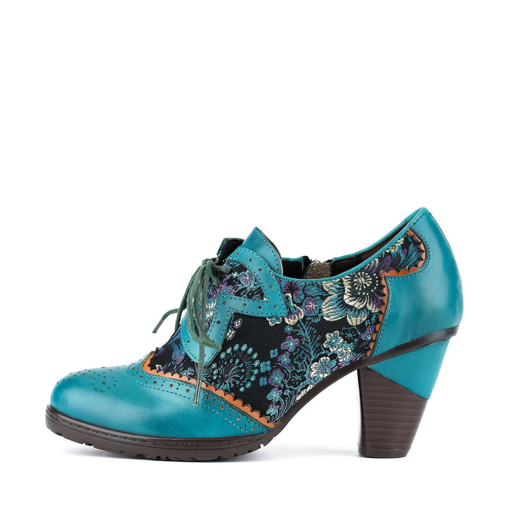 Vintage Floral Velvet Classic Pumps