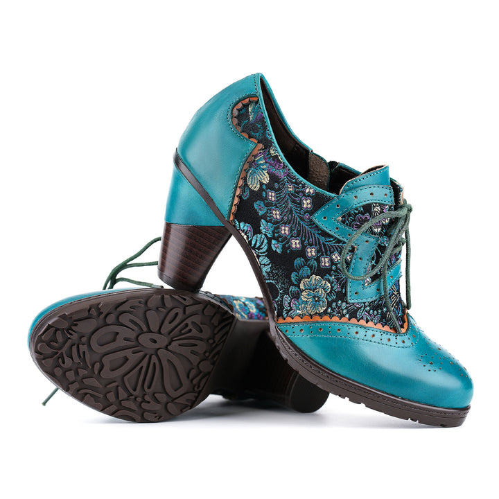 Vintage Floral Velvet Classic Pumps