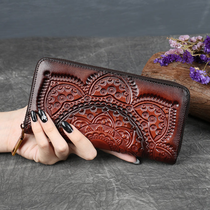 Embossed Zipper Cowhide Vintage Leather Wallet