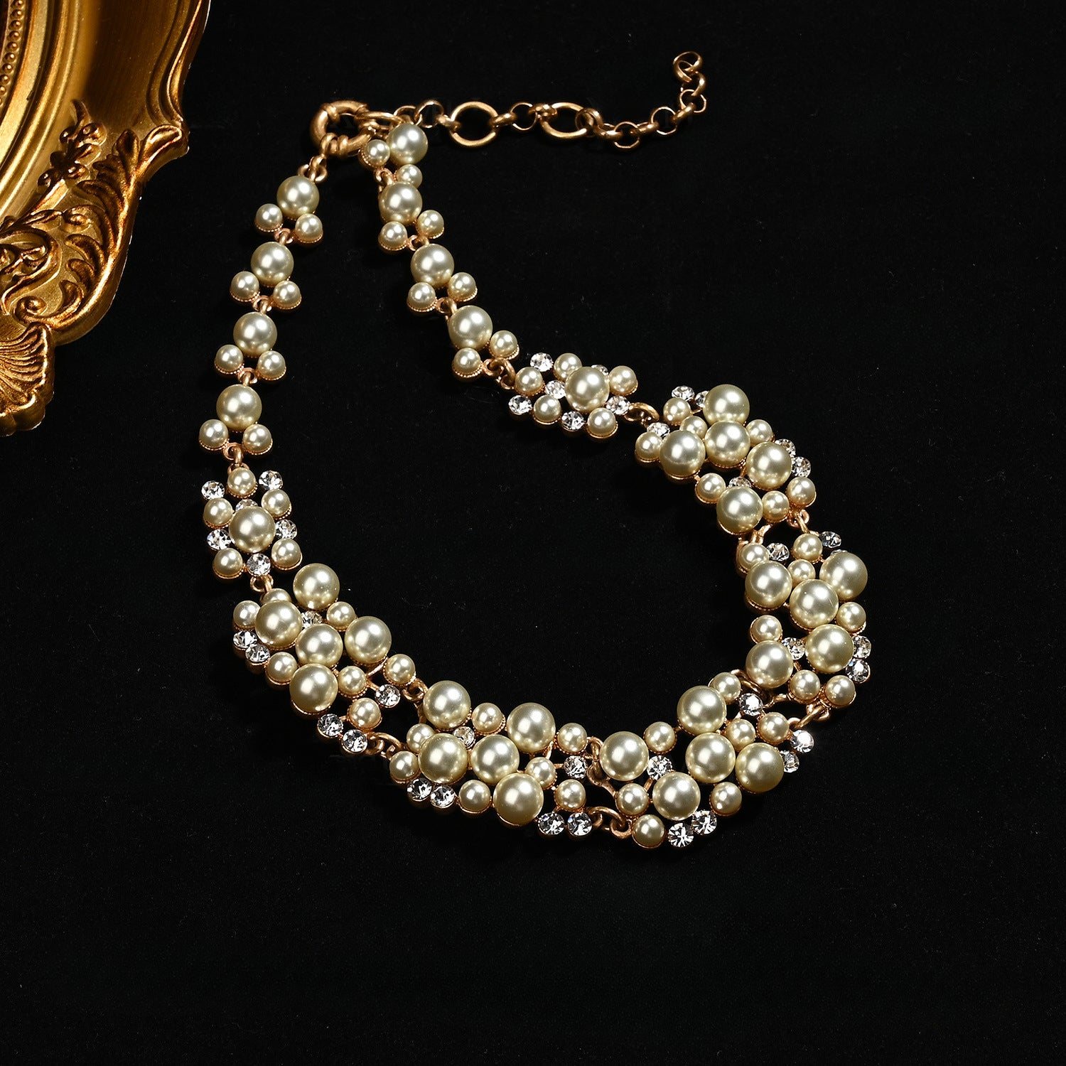 Exquisite Elegant Collarbone Necklace