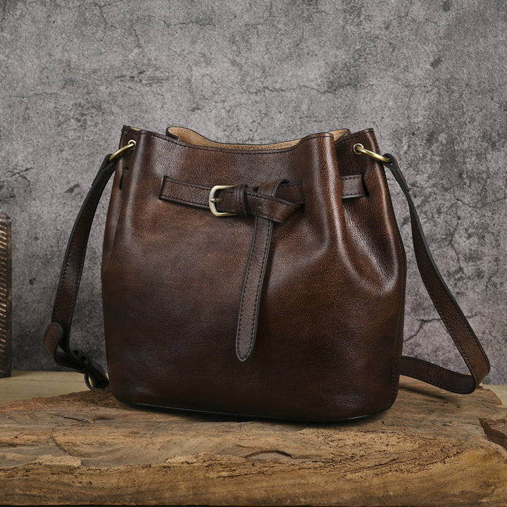 Bolso de hombro de color liso de piel de vaca hecho a mano