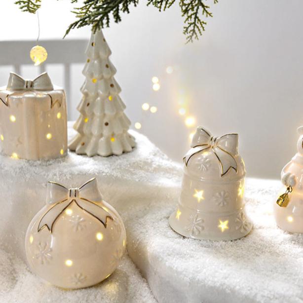Weihnachtskeramik -Tabletop -Dekor -Szene – superladystar