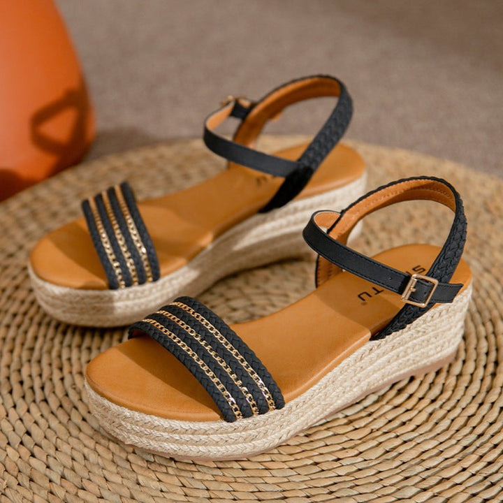 Straw-Woven Chain Decoration Wedge Soles Sandals
