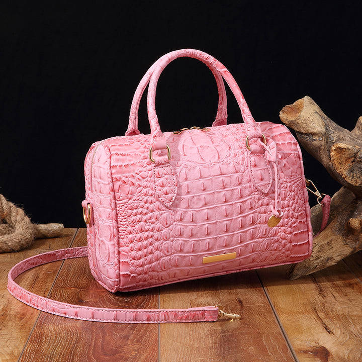Handtasche mit Kroko-Prägung und Farbverlauf