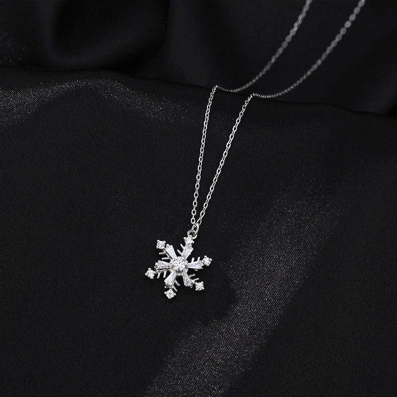 Rotatable Snowflake Necklace | S999 Sterling Silver