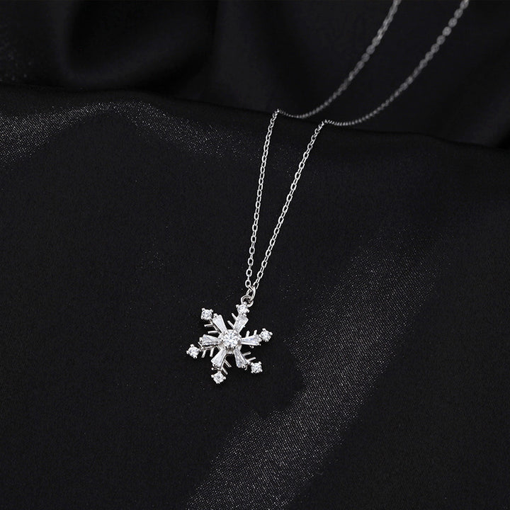Rotatable Snowflake Necklace | S999 Sterling Silver