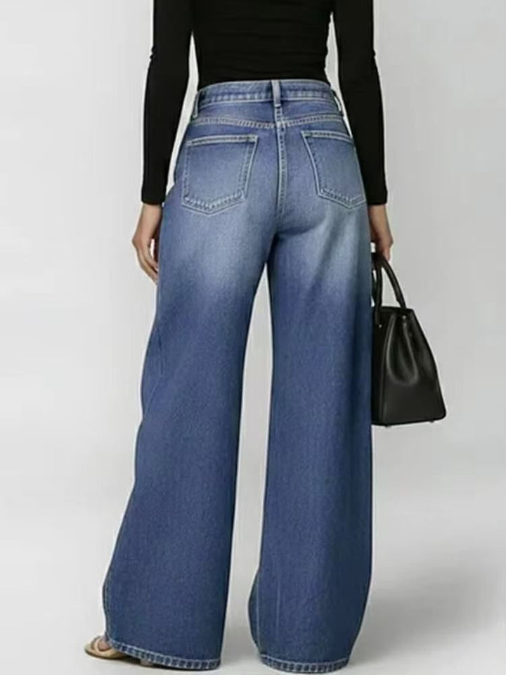 Jeans mit weitem Bein und Metallösen-Detail