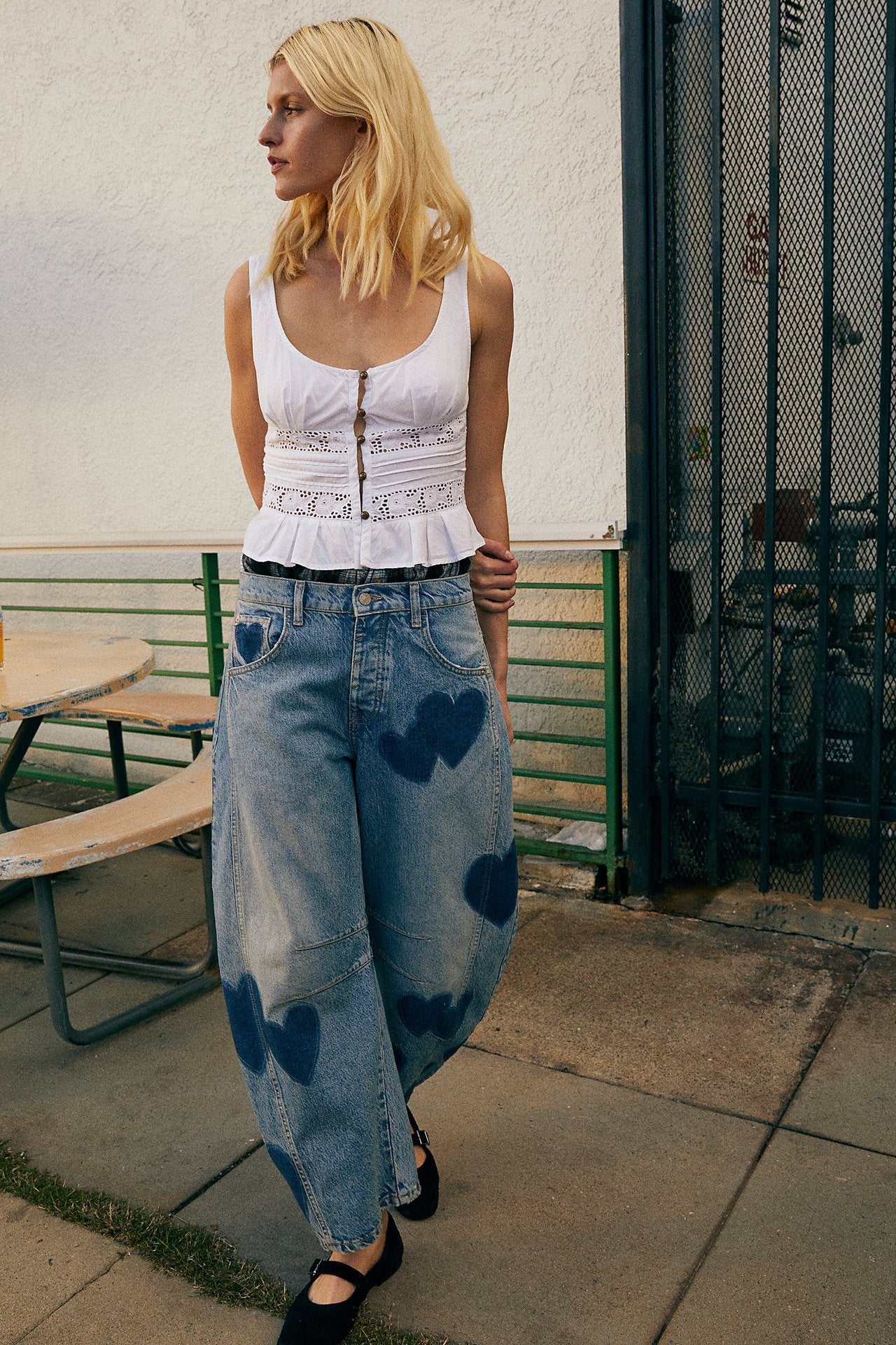 Jeans de mujer cónicos en medio de la cintura mids de la cintura mínima