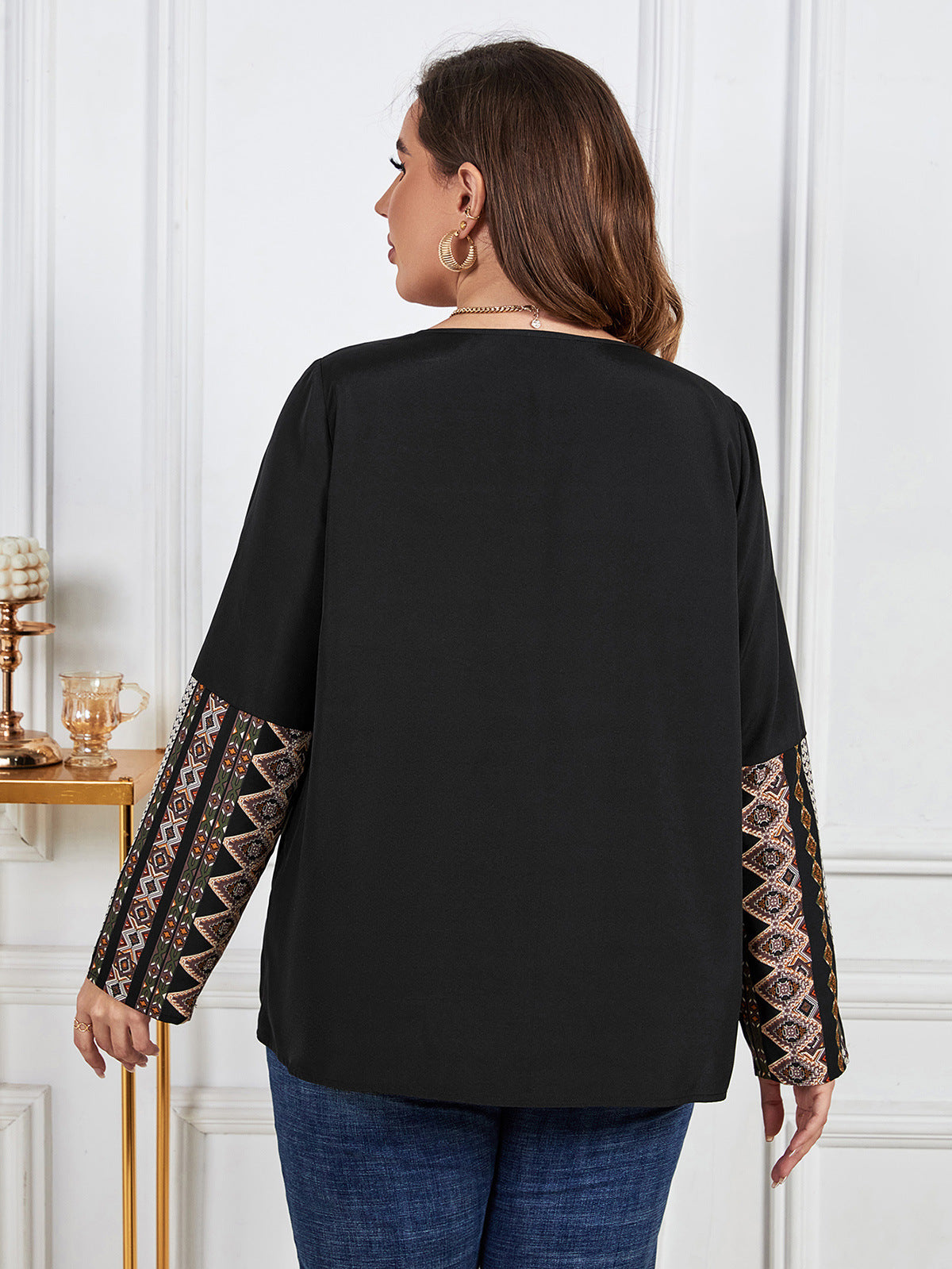 Round Neck Floral Print Long Sleeve Women's Blouse